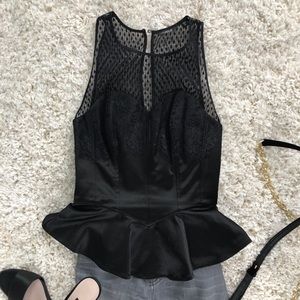 Guess top